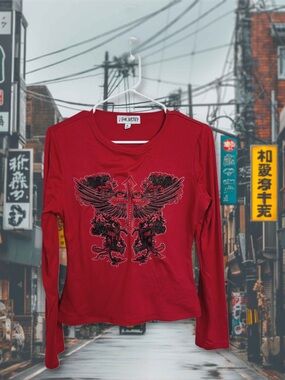 Red Embellished Long Sleeve Graphic Tee – Statement Casual Top
